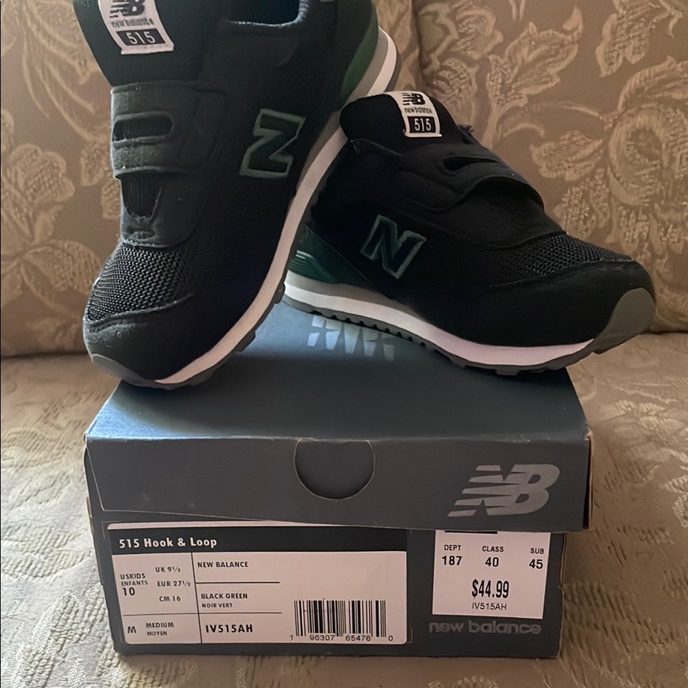 New Balance Kids' Black and Green Sneakers